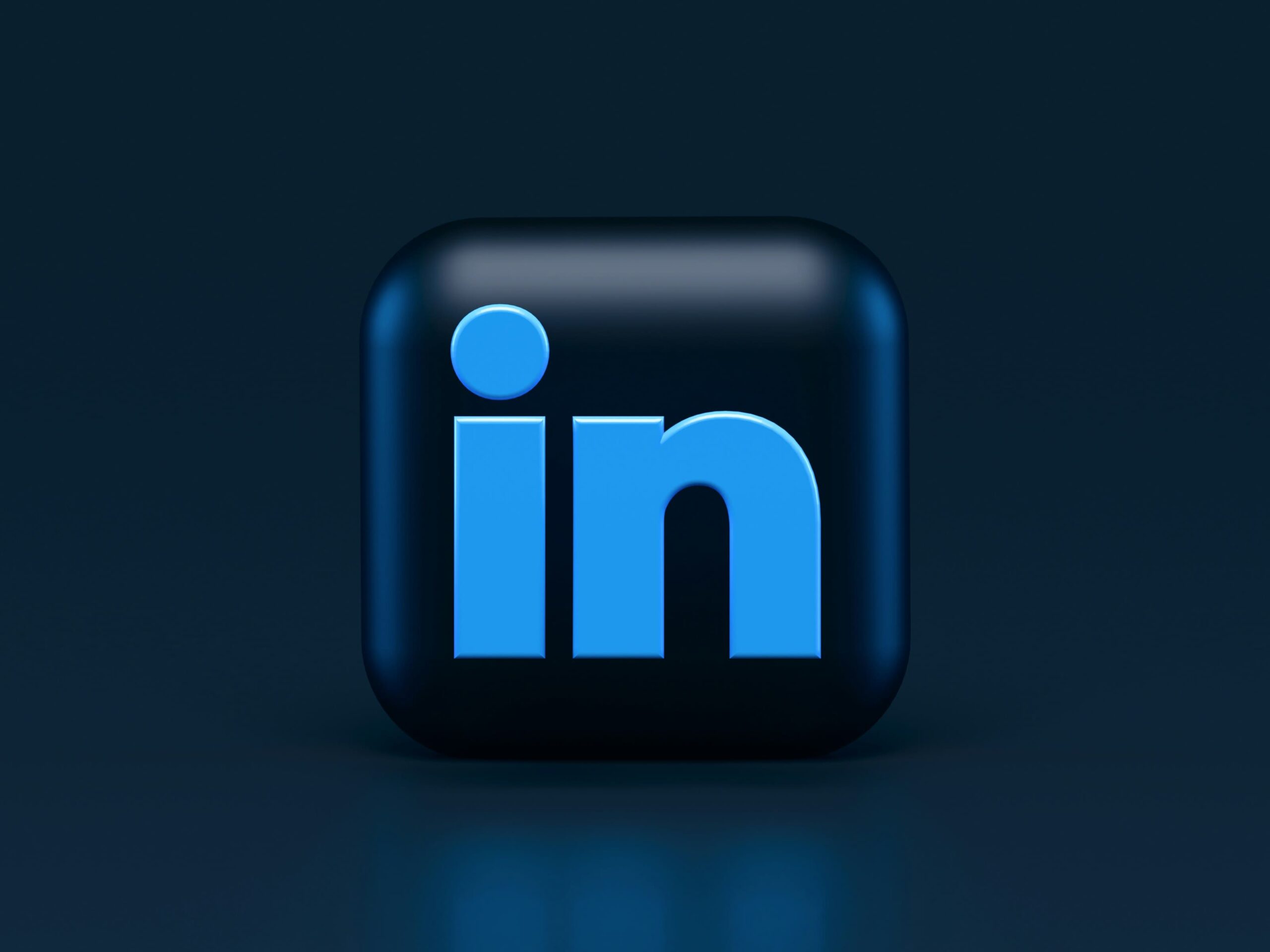 An Introduction Into Spotlight LinkedIn Ads And How They Benefit Your Business